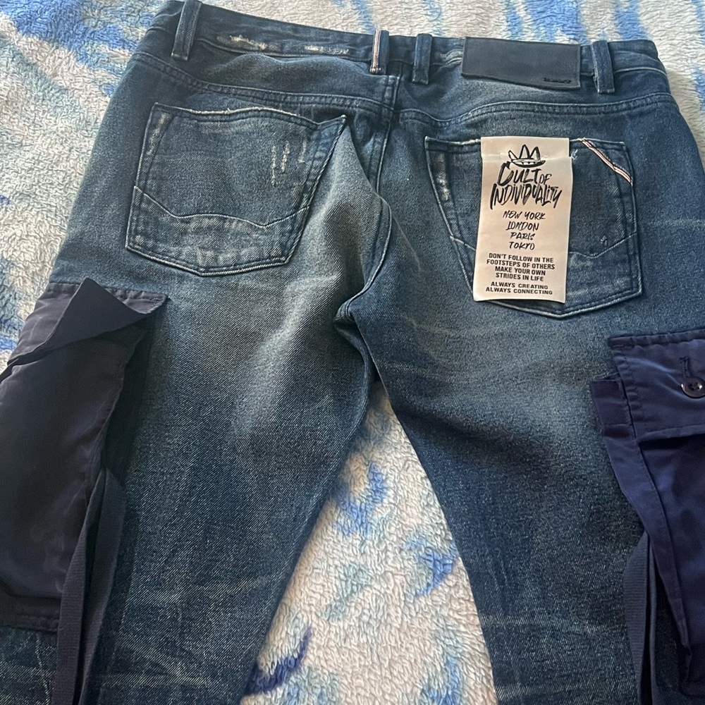 Cult of Idividuality jeans size 32w 33L
